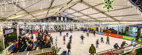 Blick auf die Eisbahn © Schöning Fotodesign